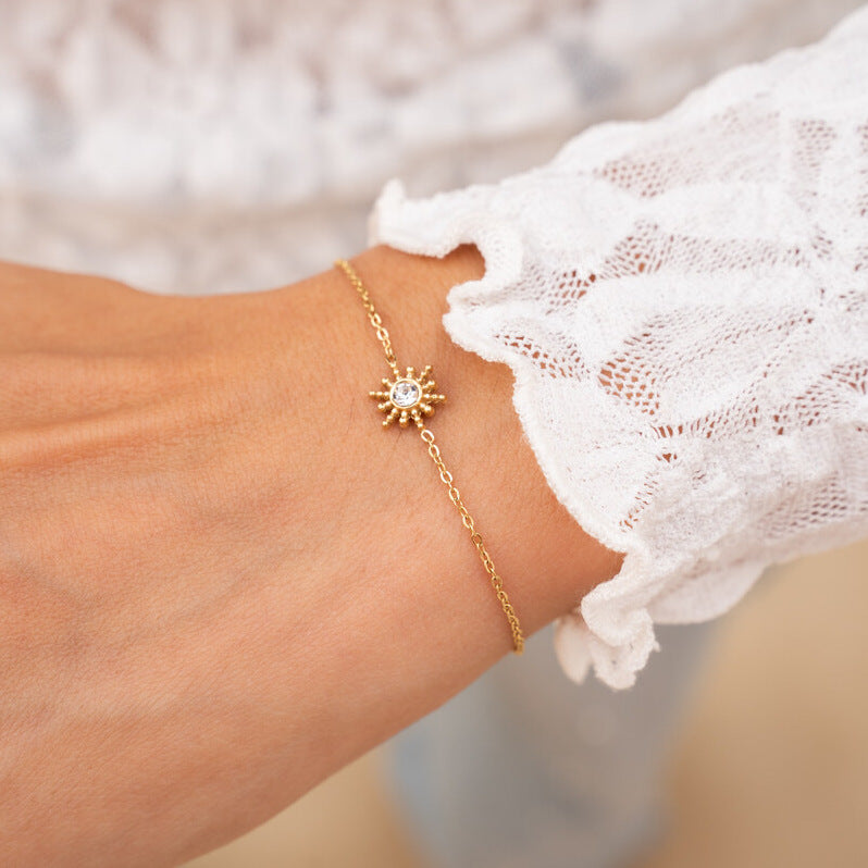 Wholesale jewelry light luxury style love plating zircon gold plated adjustable bracelet