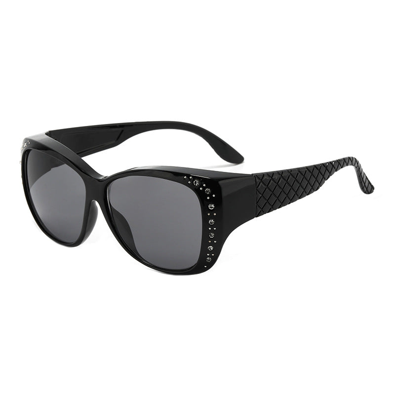 Wholesale Retro diamond studded polarized sunglasses