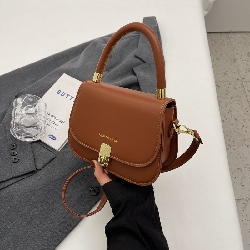 Wholesale Autumn and Winter Retro Portable Saddle Bag Shoulder Bag