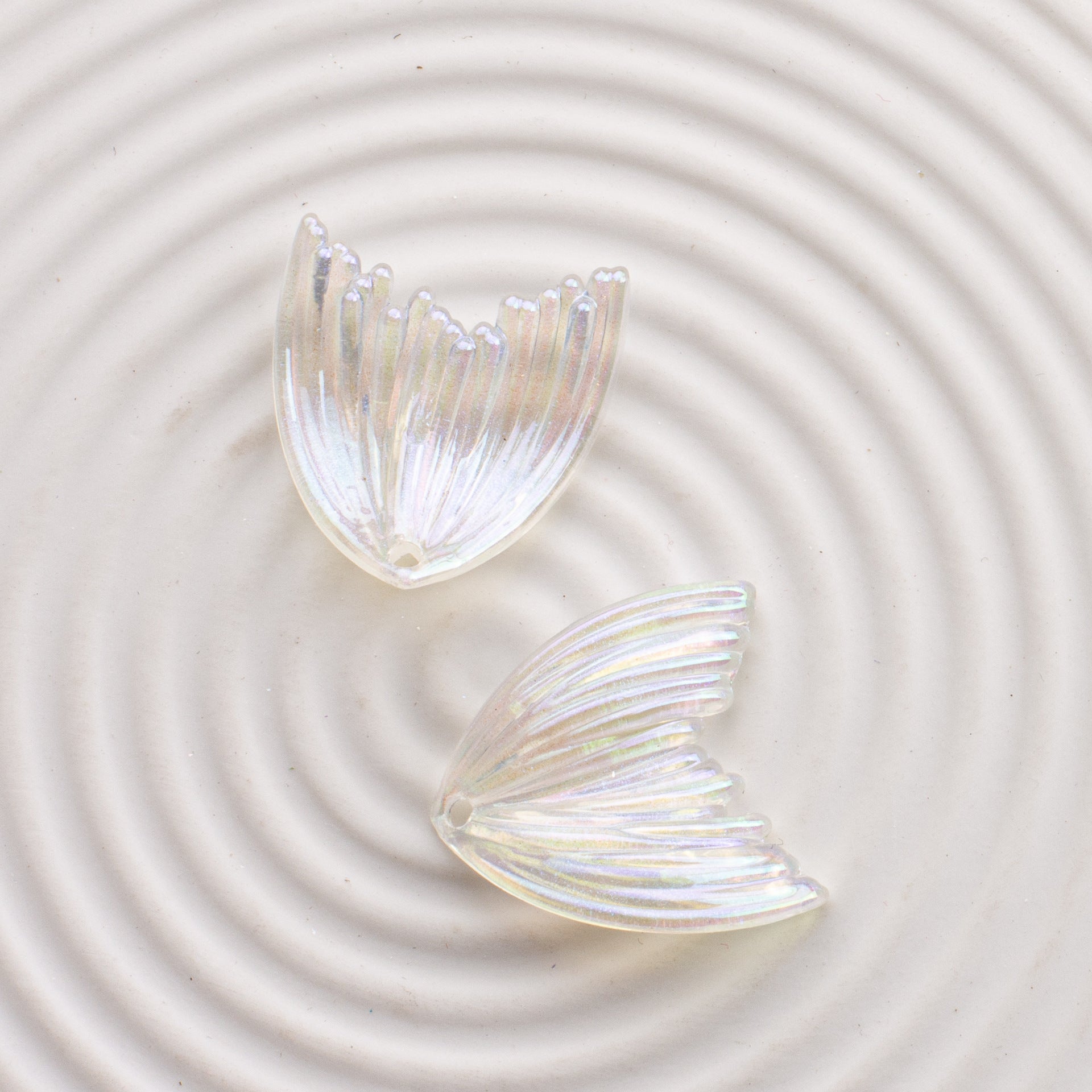 Wholesale UV Coated Mermaid Fish Tail Acrylic Loose Beads