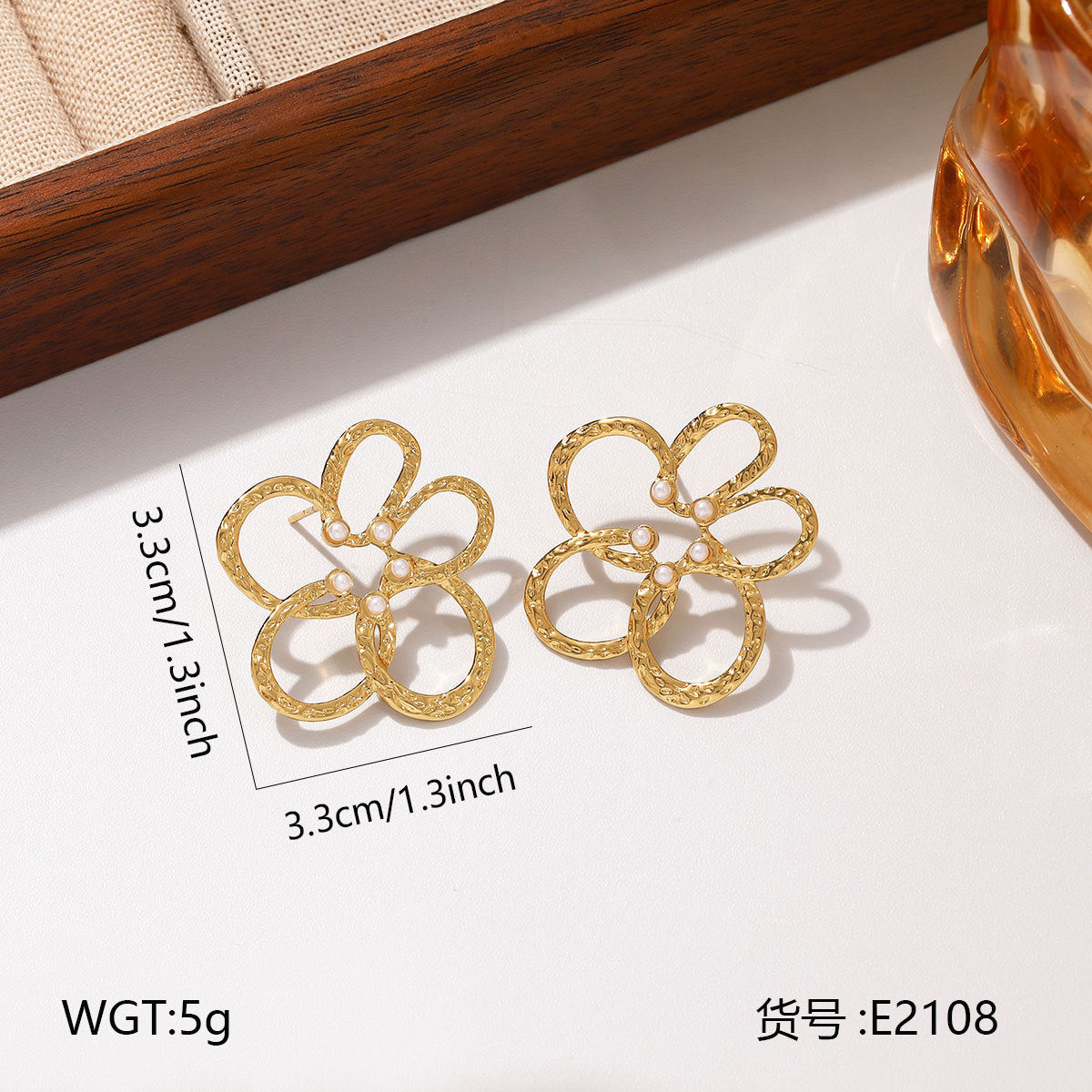 Wholesale Stainless steel earrings vacation style pearl flower earrings for women