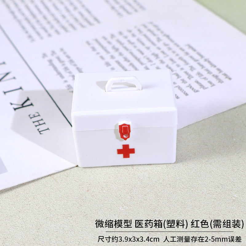 Wholesale Miniature and portable medicine box/ storage case for small pills and medical supplies
