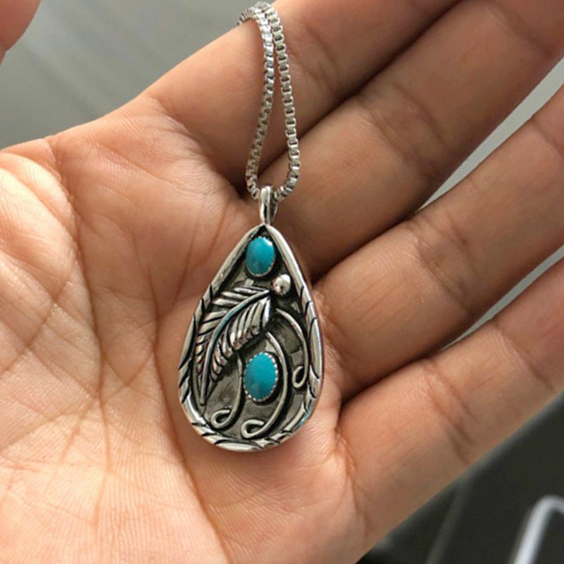 Wholesale Bohemian Vintage Turquoise Feather Pendant Necklace