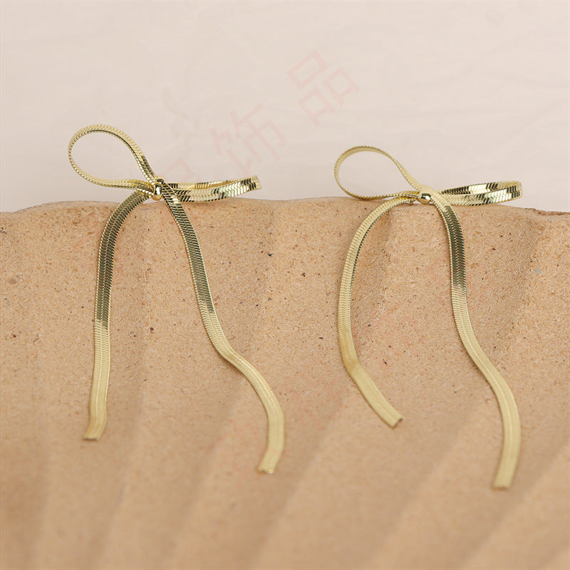 Wholesale Lightweight Stainless Steel Bowknot Blade Chain Earrings