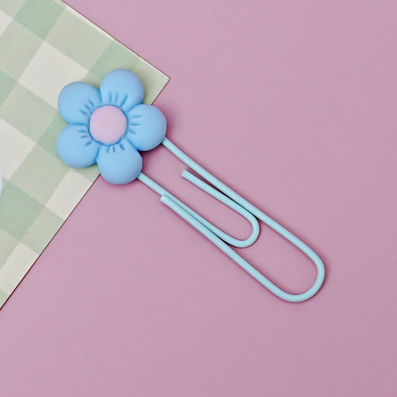 Wholesale 50pcs/pack flower paper clip pvc bookmark cartoon