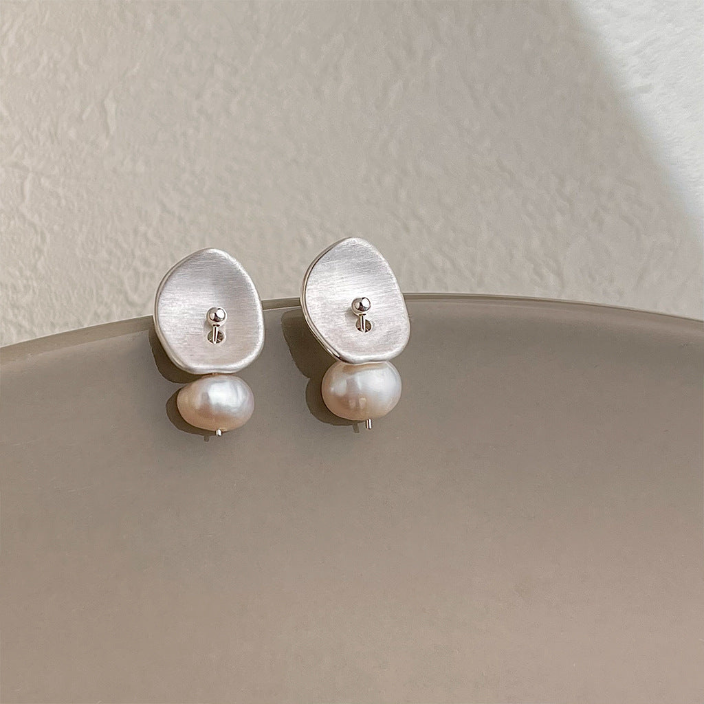 Wholesale Golden brushed frosted geometric earrings