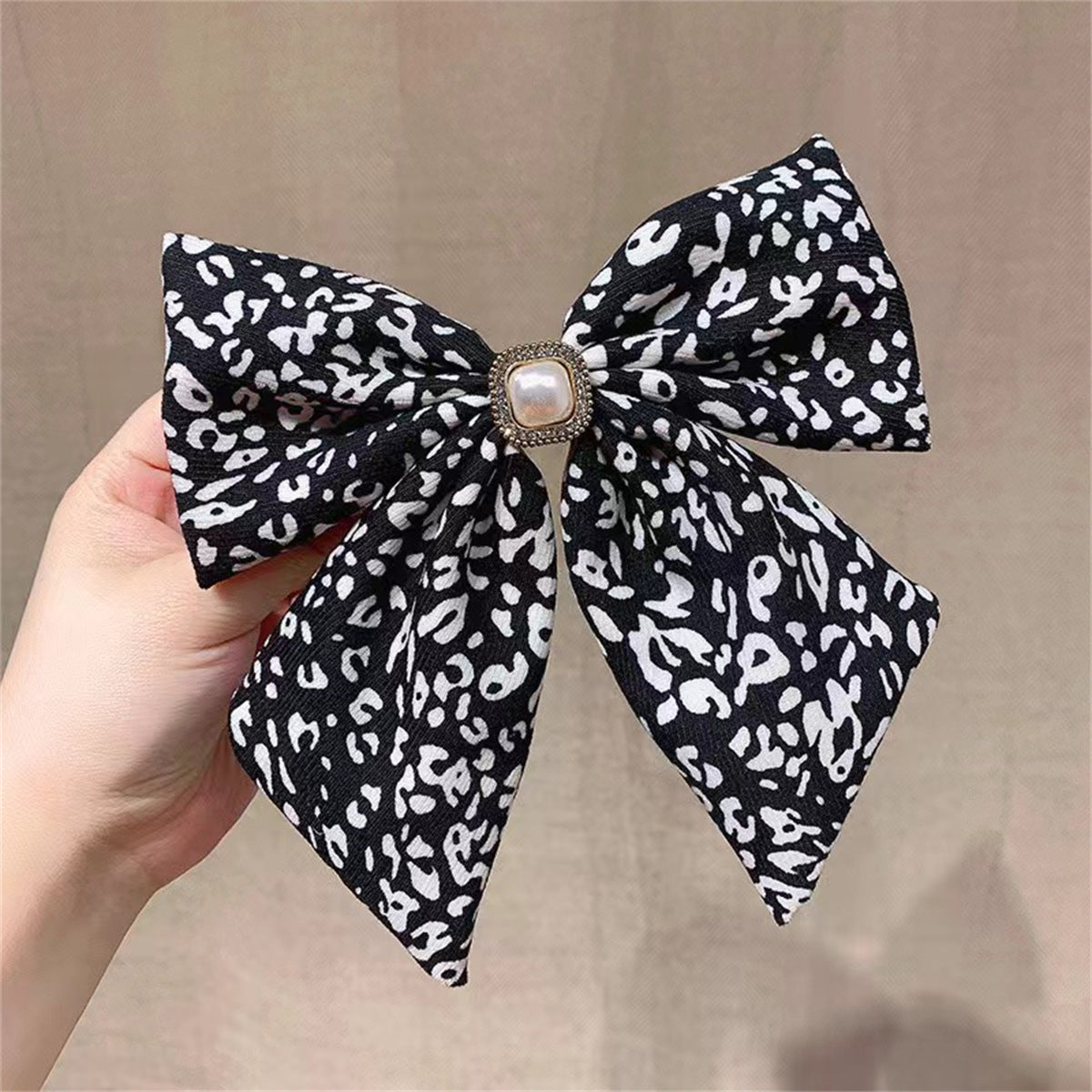 Wholesale leopard print fabric bow bohemian hairpin