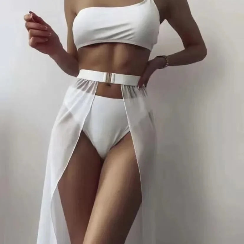 Wholesale Backless three-piece swimsuit