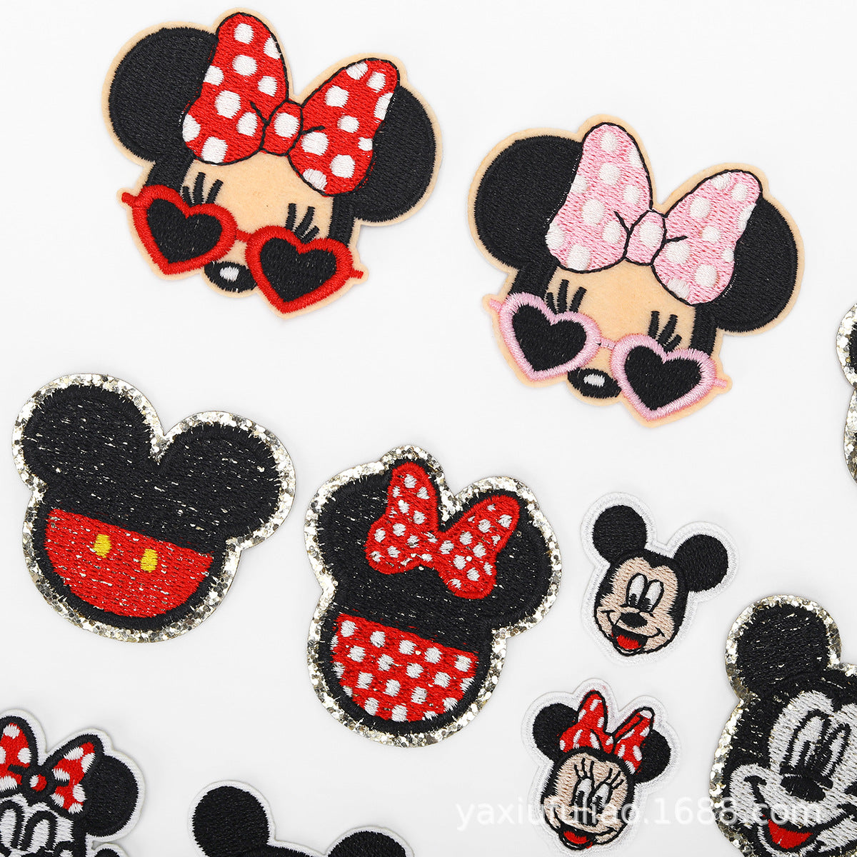 Wholesale 13 Styles Cartoon Cloth Patches Decorative Twill Sew On Appliques For Bags Clothing Hats Fashion Resale Accessory MysteryZone