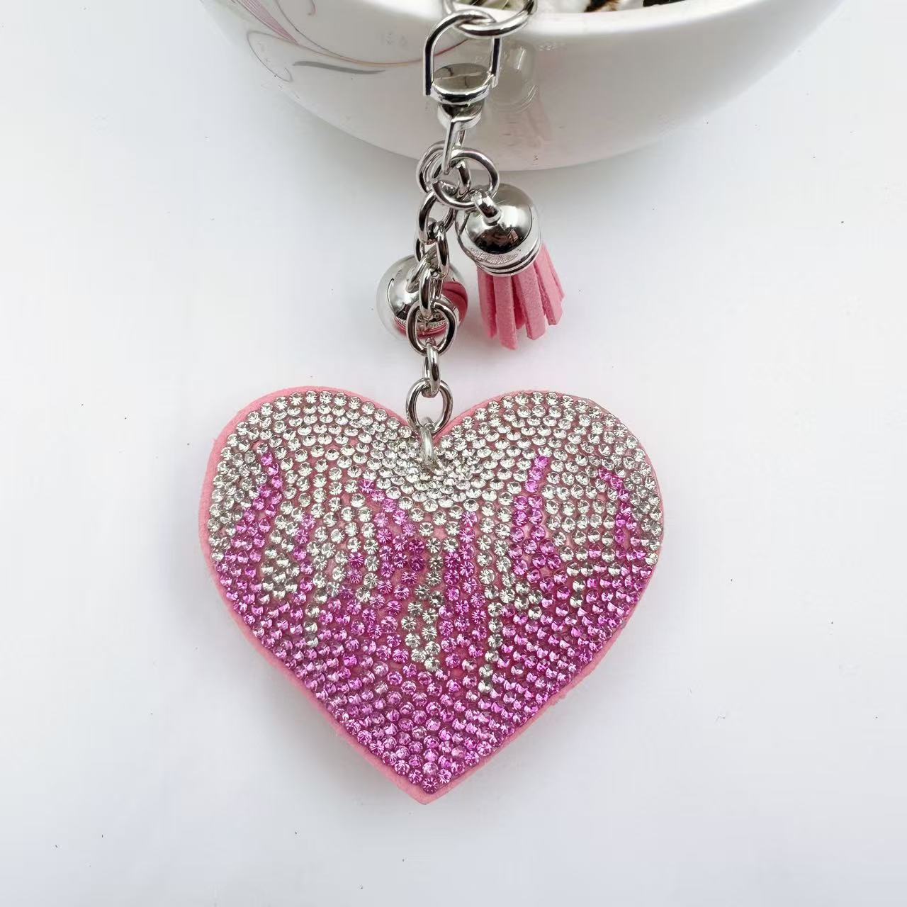 Wholesale Cute  Rhinestone  Flame Love Tassel Flannel Keychain
