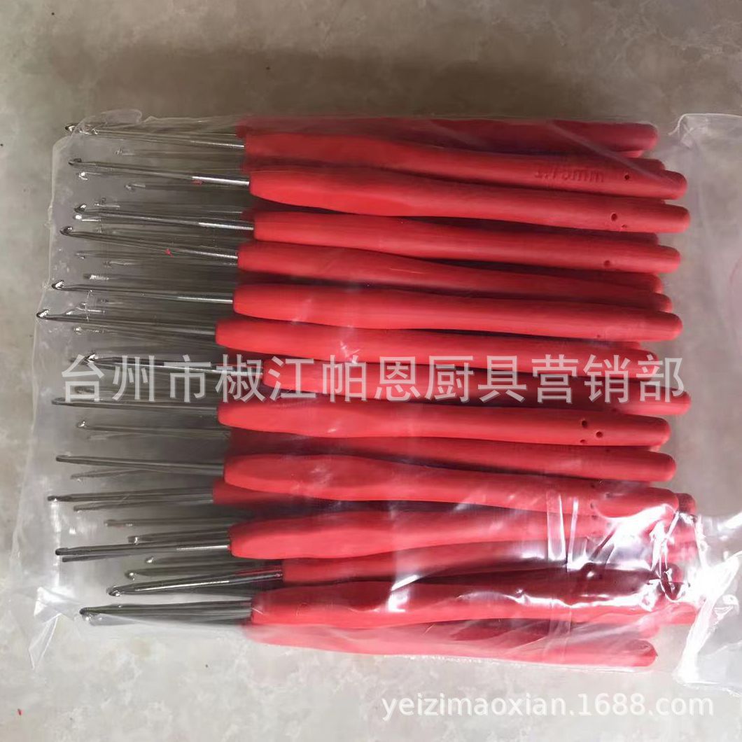 Wholesale 10pcs  TPR Soft Handle Aluminum Crochet Hook Set Colorful Lace Hook Fine Crochet Hook