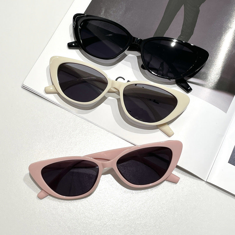 Wholesale of Small Frame Cat Eye PC Sunglasses