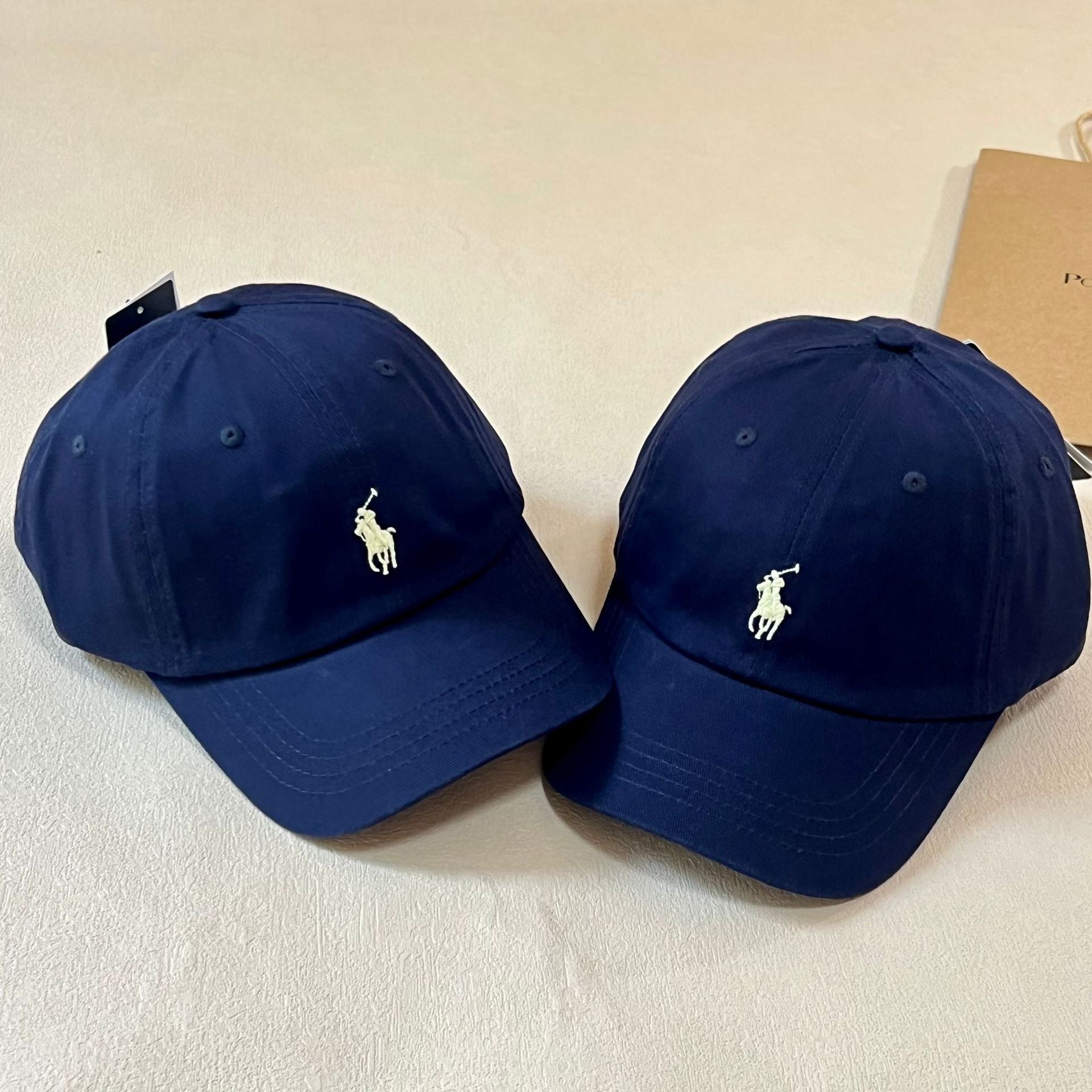 Wholesale Pure cotton  face-enhancing small deep brim baseball cap