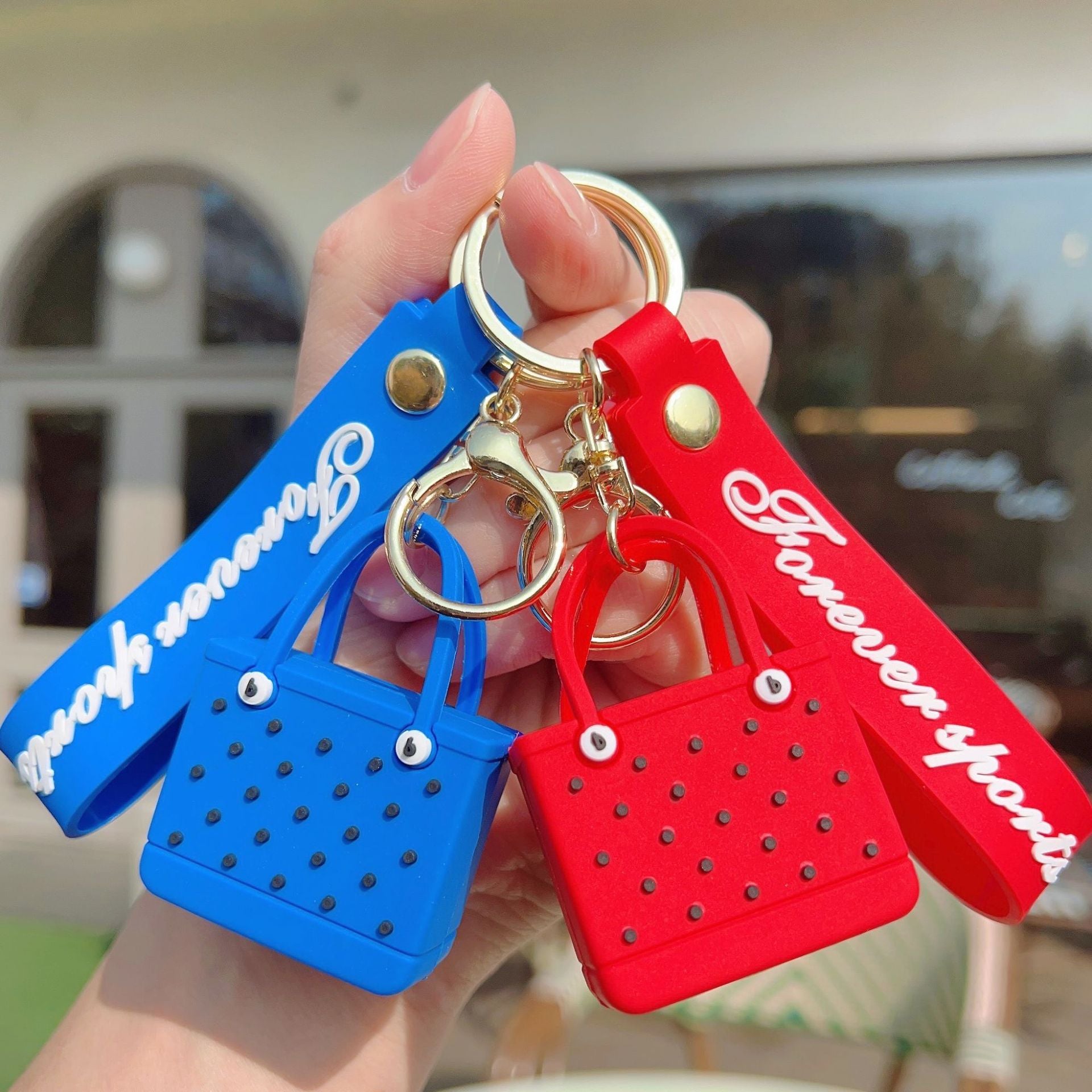 Wholesale Silicone Beach Hole Bag Keychain