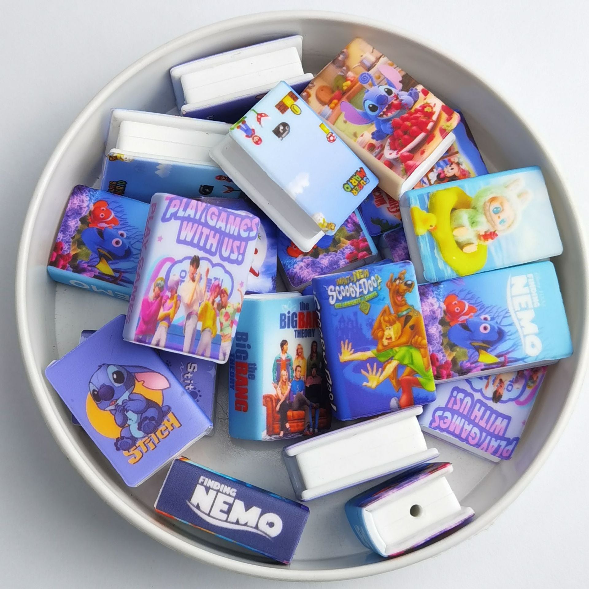 Wholesale 10pcs/pack Silicone Printed 3D Book Cartoon DIY Beads