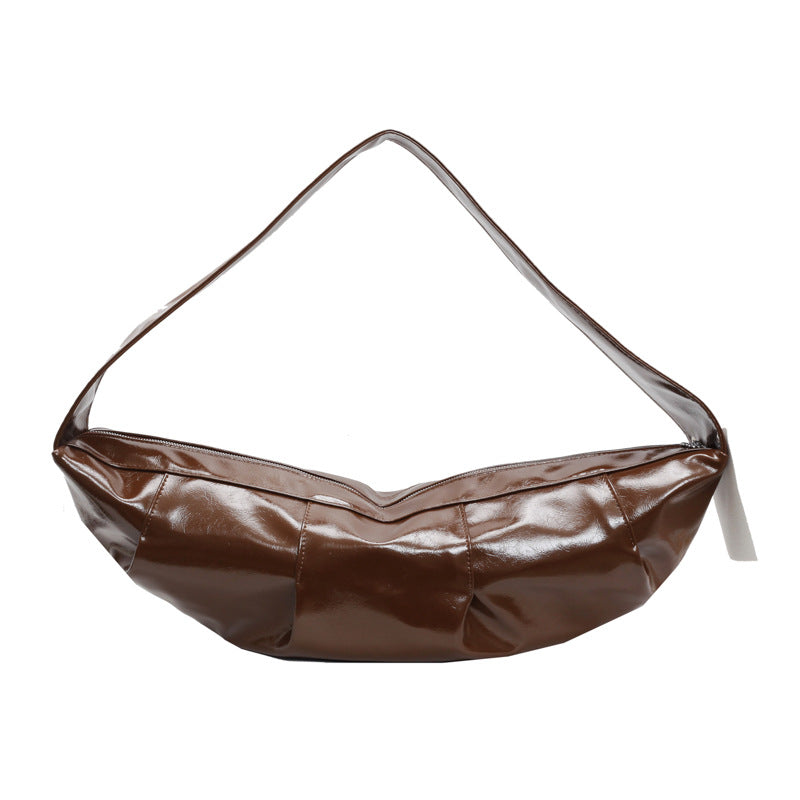 Wholesale Retro soft leather wrinkled large capacity horn wideband commuter shoulder bag