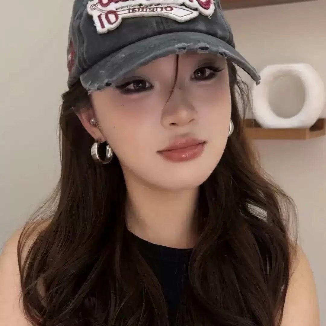 Wholesale Geometric oval high-end cool style earrings