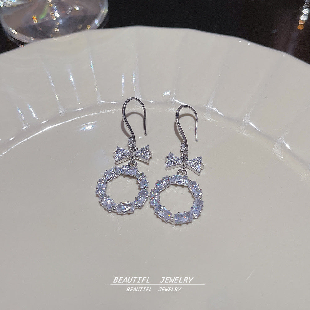 Wholesale Super Flash Zircon Ring Design Ear Hook Luxury Earrings