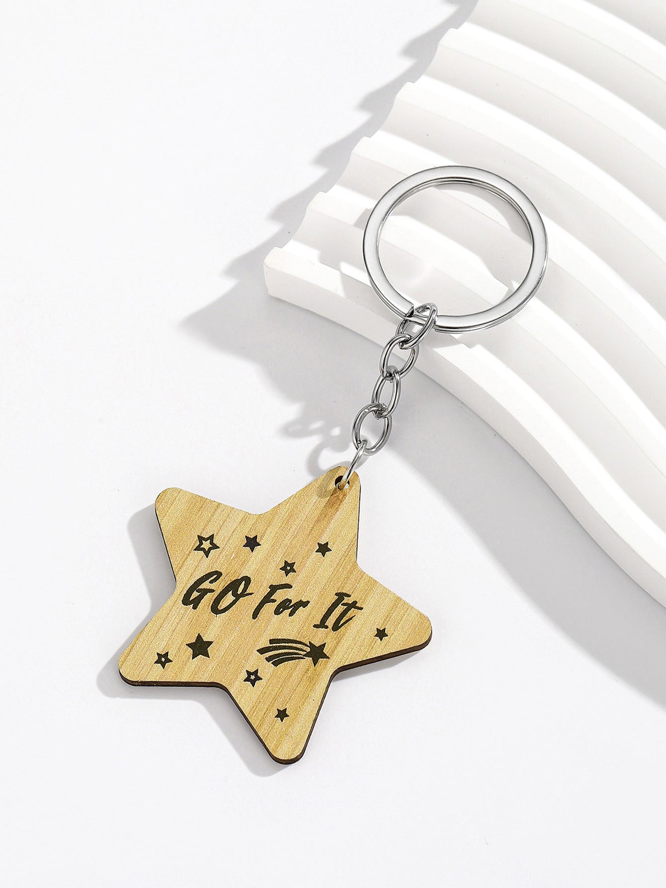 Wholesale English letter inspirational slogan Star Keychain