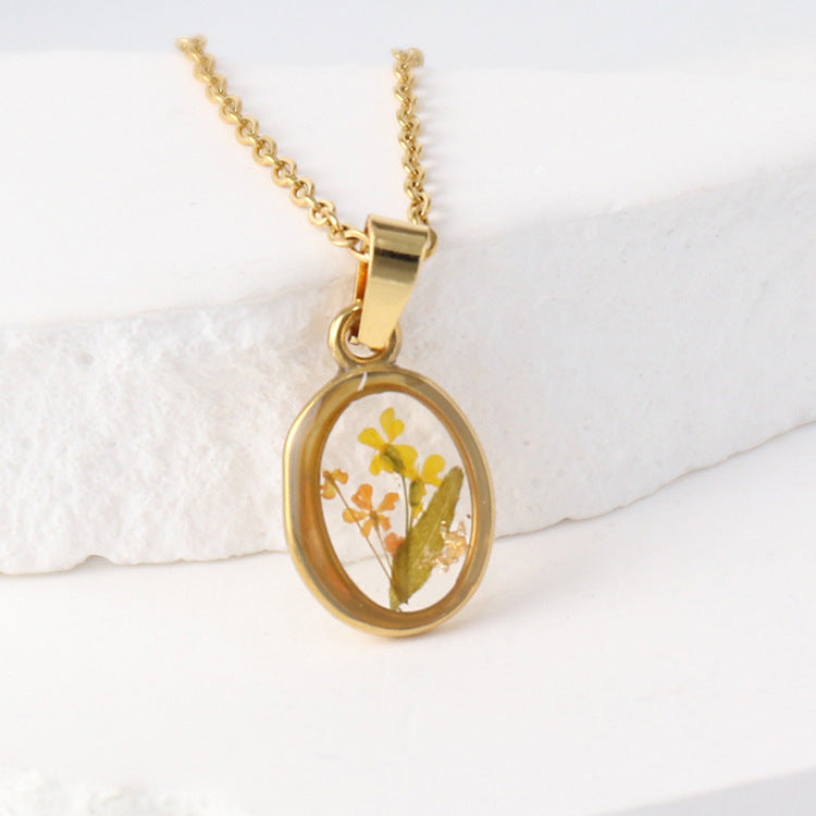 Wholesale 6pcs/pack Summer New Style True Flower Necklace Sweet Style Small Fresh Color True Flower Pendant Stainless Steel Resin Eternal Flower Jewelry