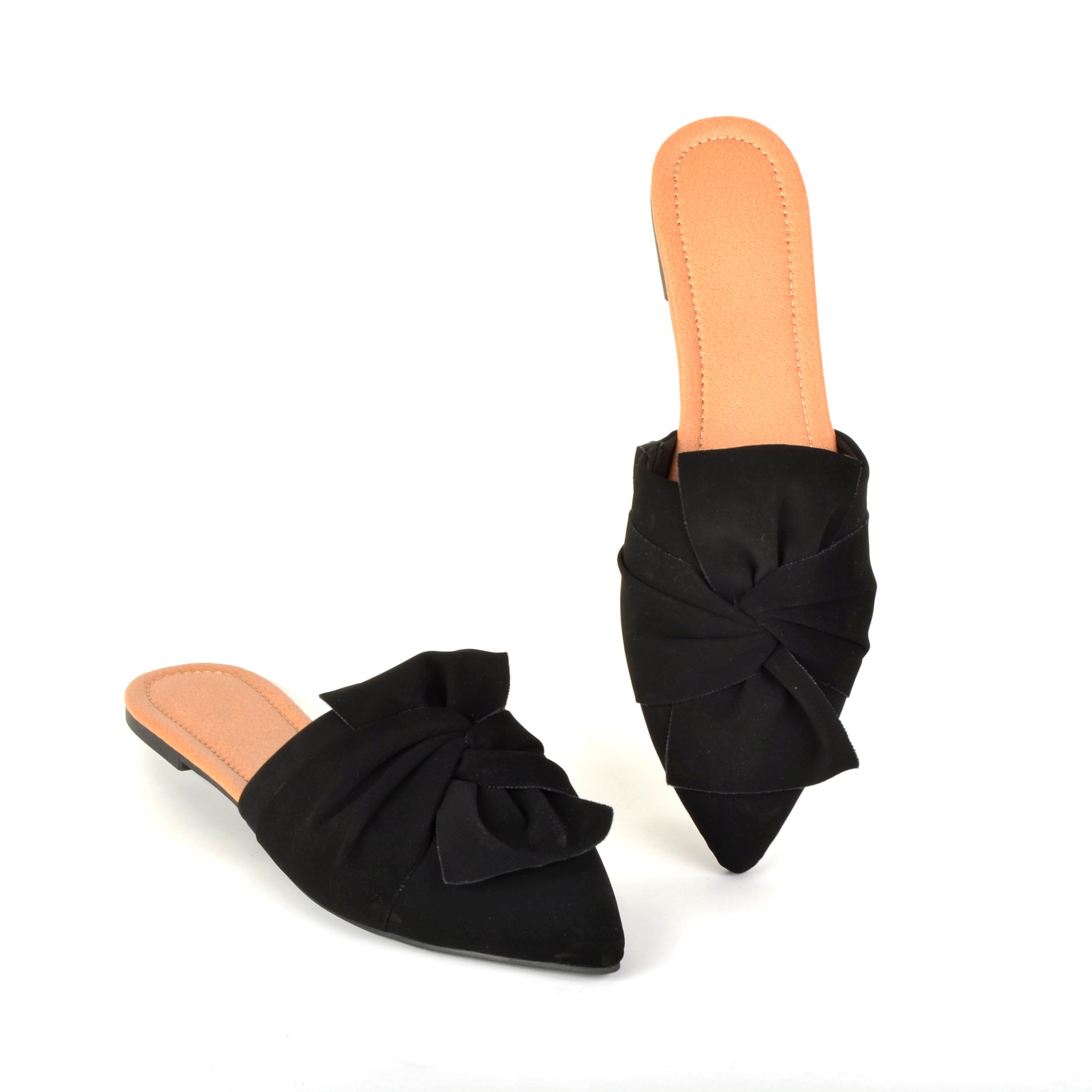 Wholesale Pointed Flat Sandals Ins Lazy Half-tow Bull Black Muller tow