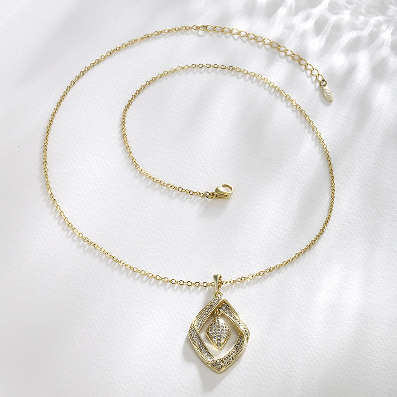 Wholesale Fashion Alloy Micro Inlaid Zirconia Diamond Earnail Pendant Set