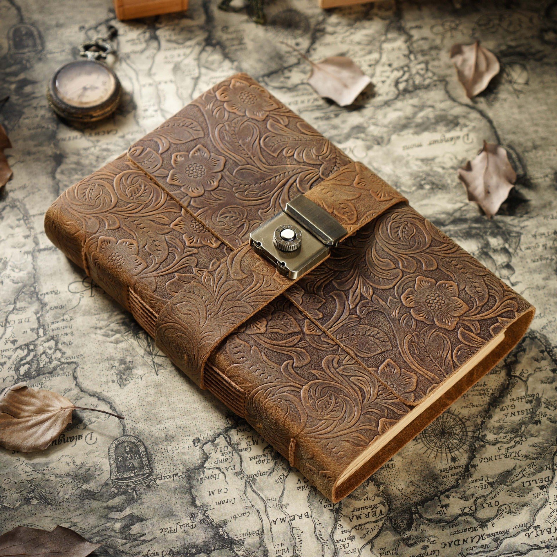 Wholesale Genuine Leather Vintage Combination Lock Handmade Cowhide Notebook