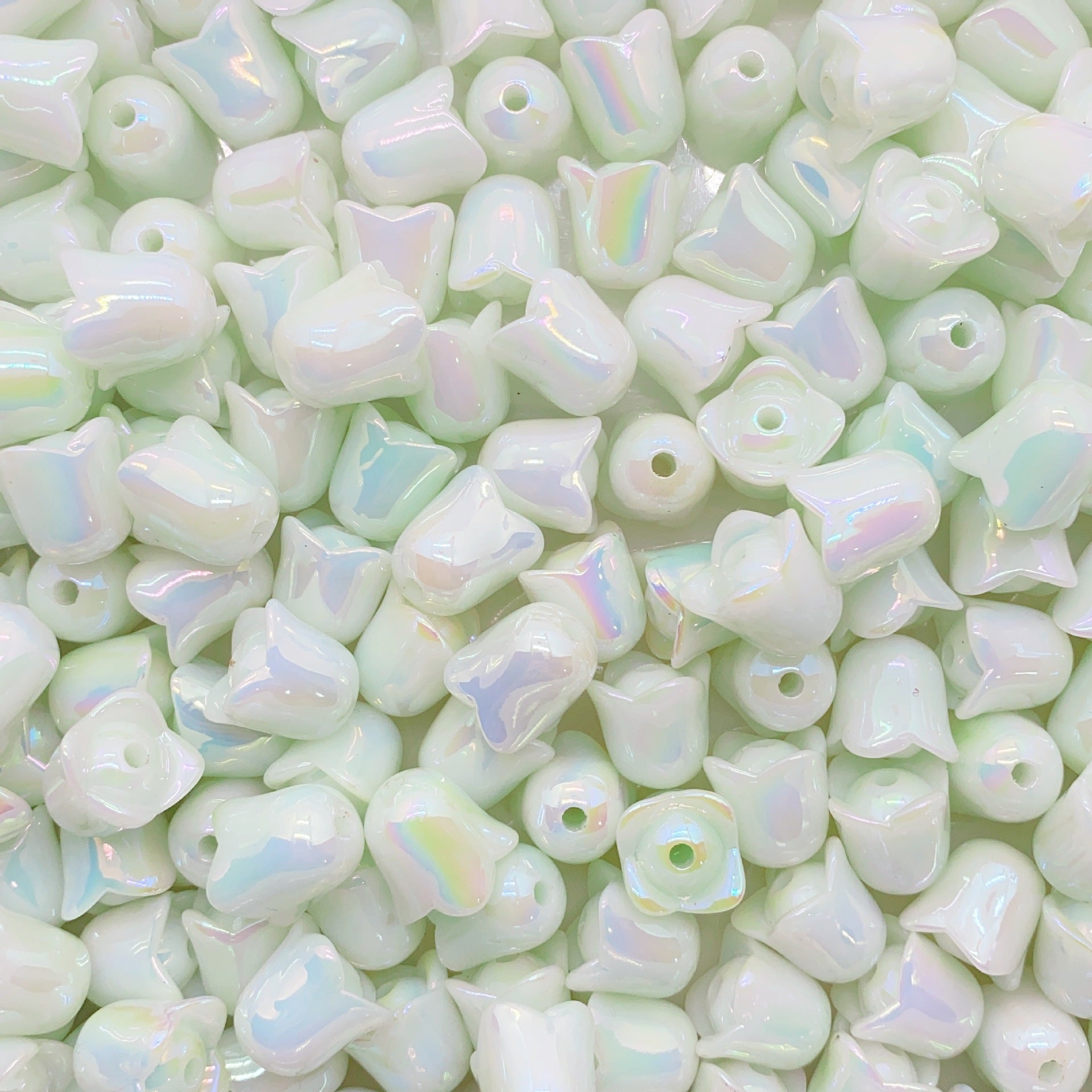 Al por mayor 10 piezas de 10 piezas/paquete acrílico UV luminoso luminoso de dos colores de las cuentas del valle