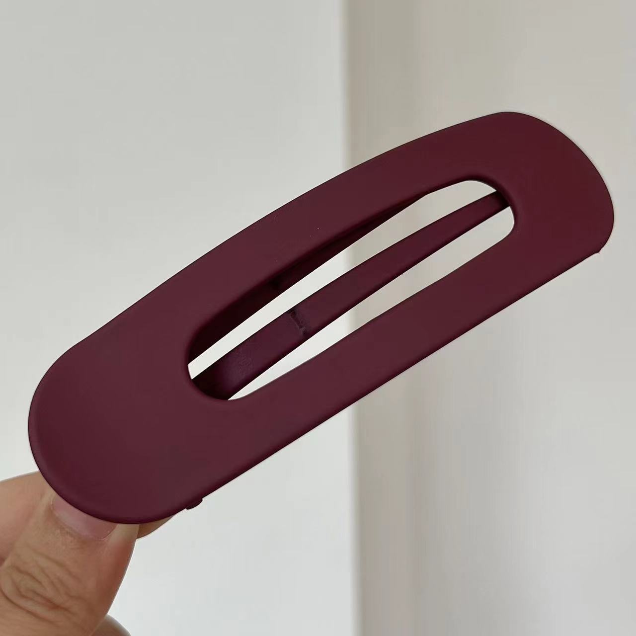 Wholesale solid color word clip Morandi color grab clip autumn and winter cute hair clip