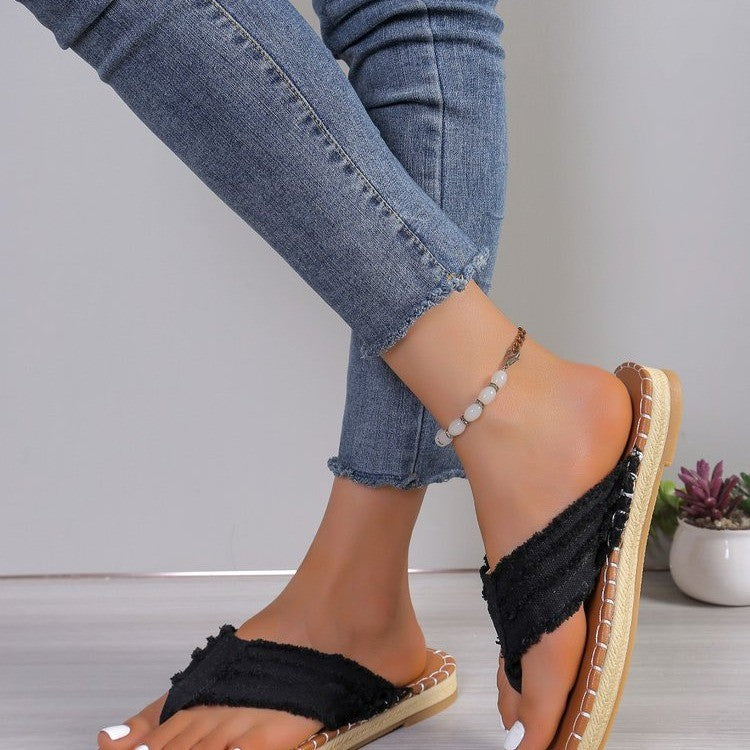 Wholesale Flat-soled Thong Casual Outdoor Beach Sandals