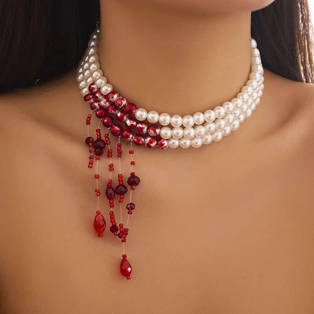 Wholesale Dripping Blood Pearl Necklace
