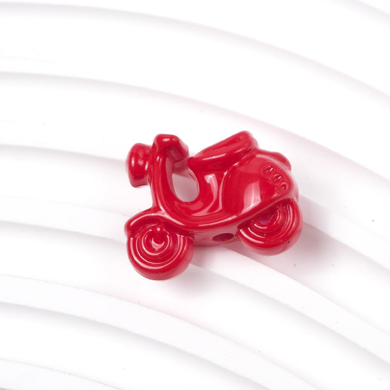 Wholesale of 100PCS/PACK Cartoon Small Motorcycle Perforated Paint Motorcycle Resin Beads