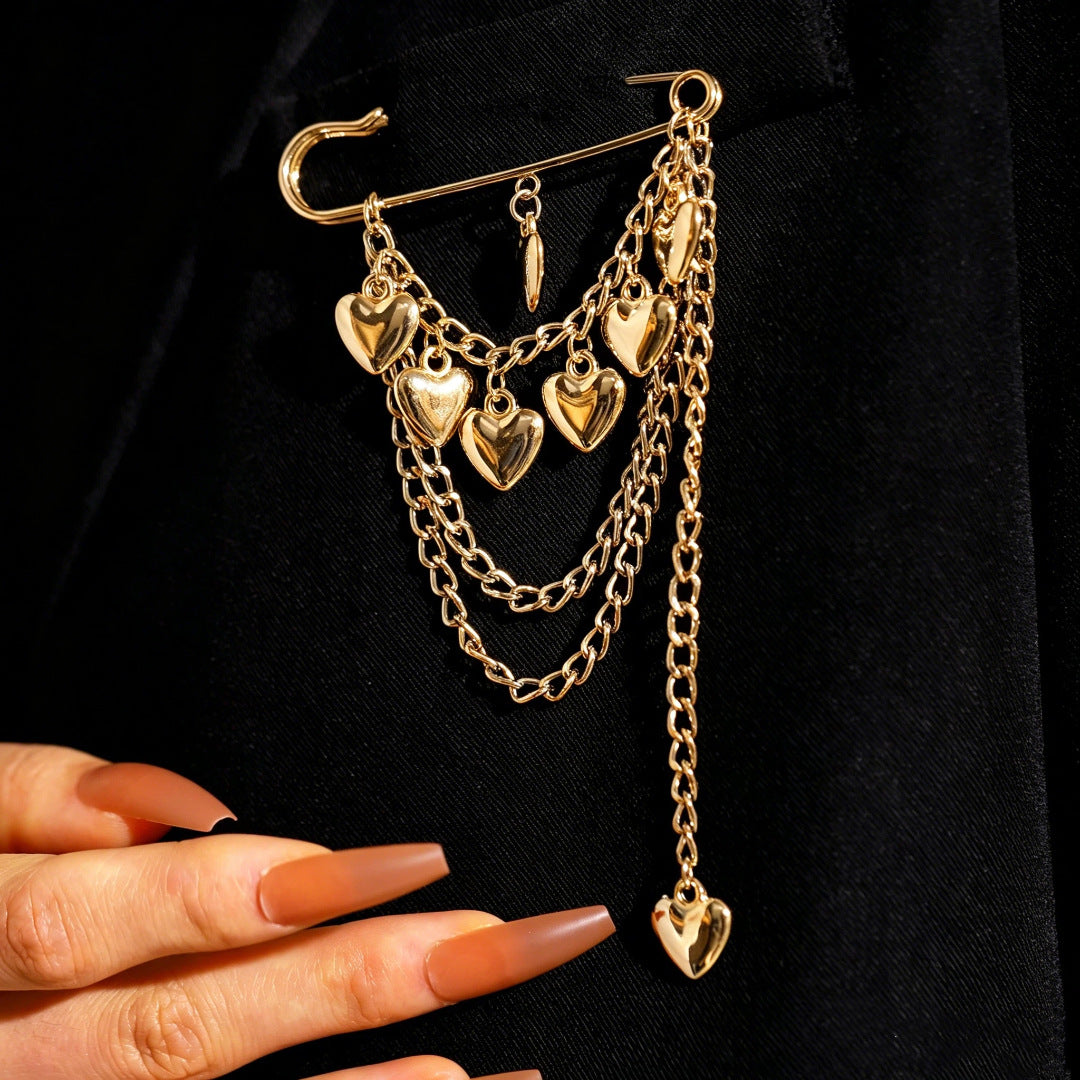 Wholesale Electroplated Alloy Heart Brooch Pin With Chain Tassel Unisex Punk Style Suit Coat Accessory