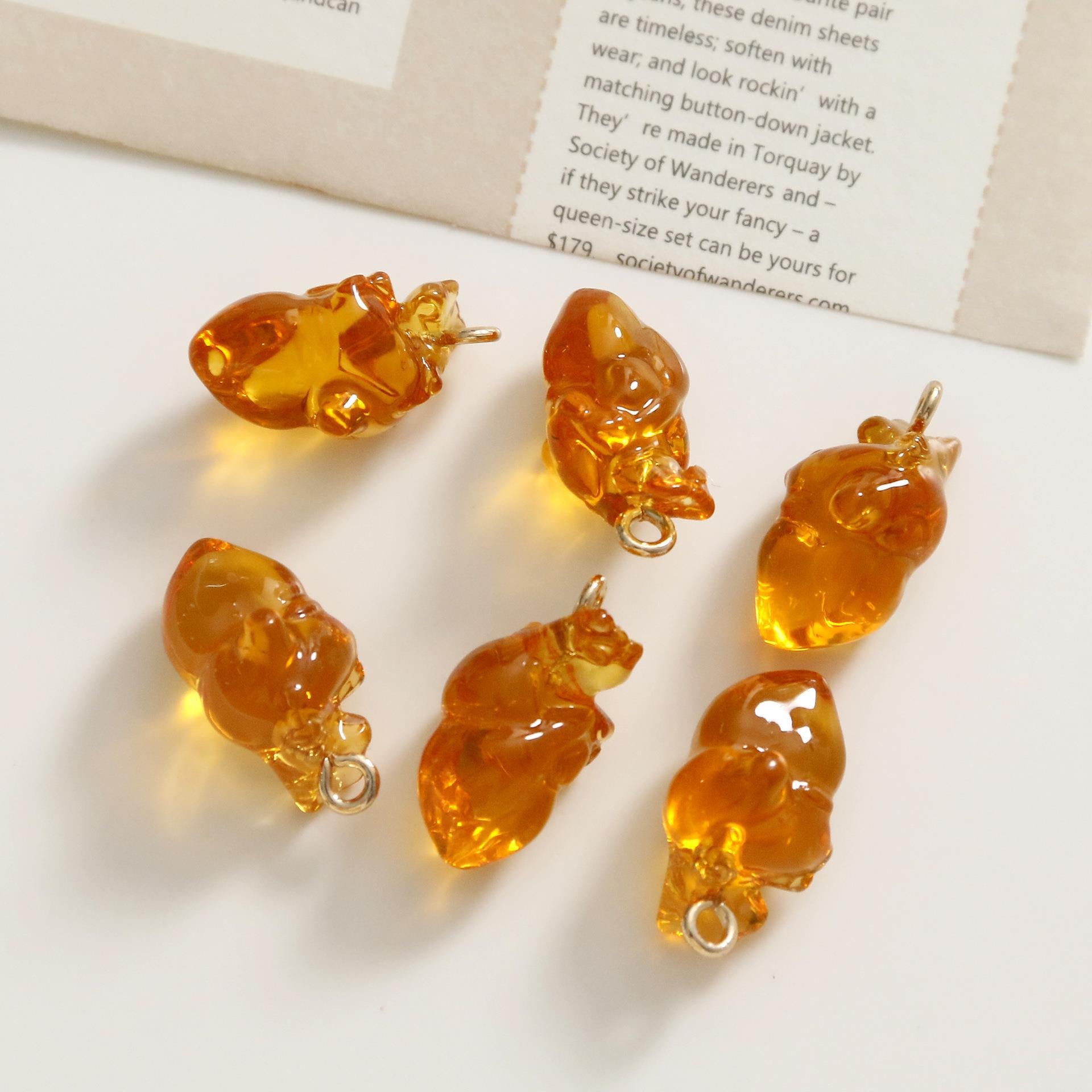 Wholesale Three-dimensional Clear Small Heart Pendant Bracelet Material OLY-CS-LiLuo001