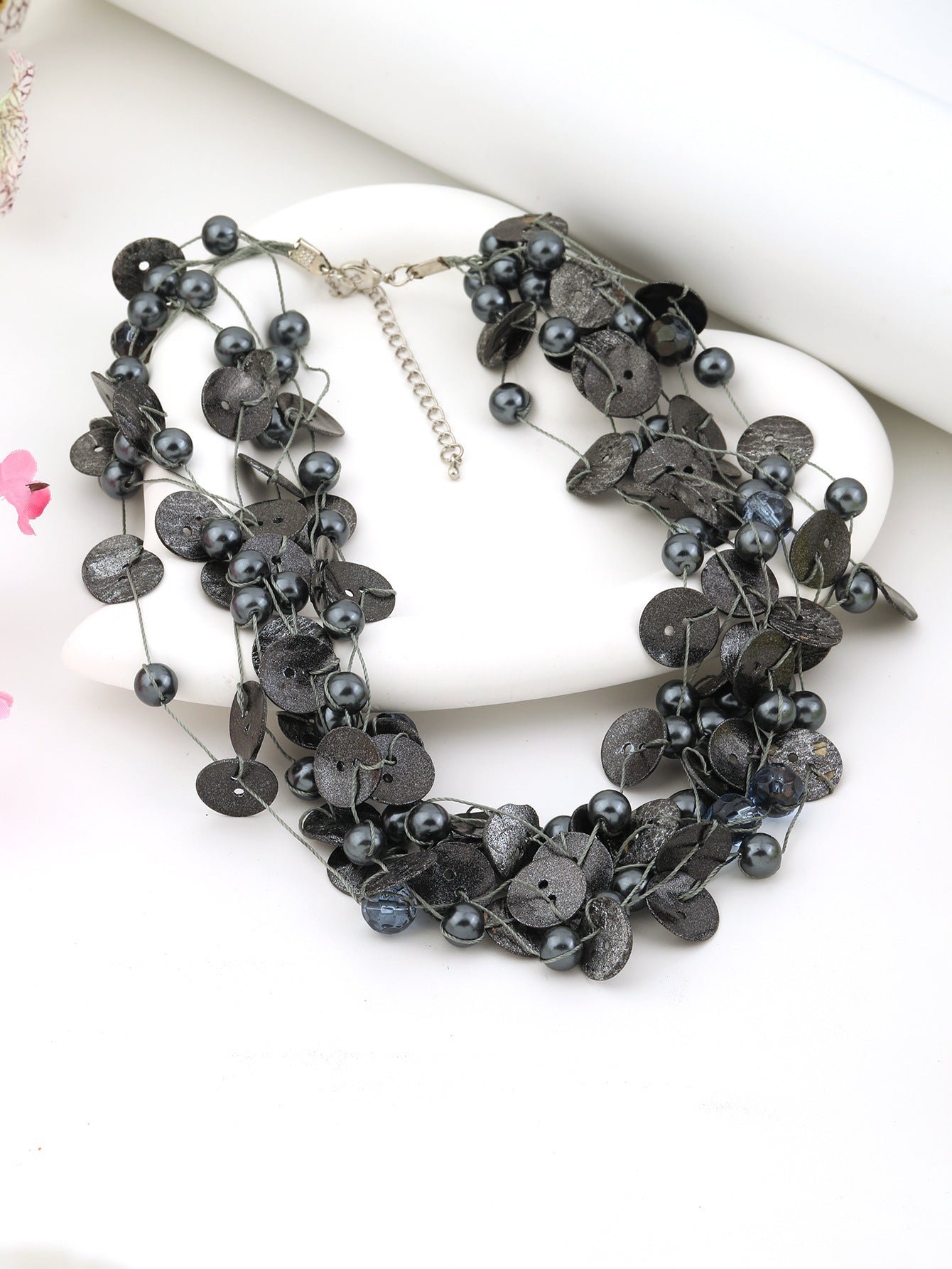Wholesale Vintage Crystal Grey Pearl Coconut Shell Necklace Clavicle Neck