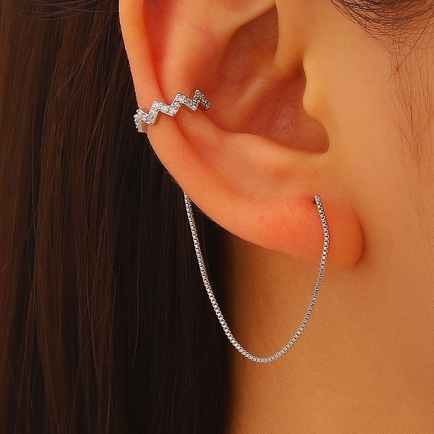Wholesale Copper Electroplated Long Chain Tassel Ear Cuff Clip For Women No Piercing Stylish Everyday Jewelry Accessory