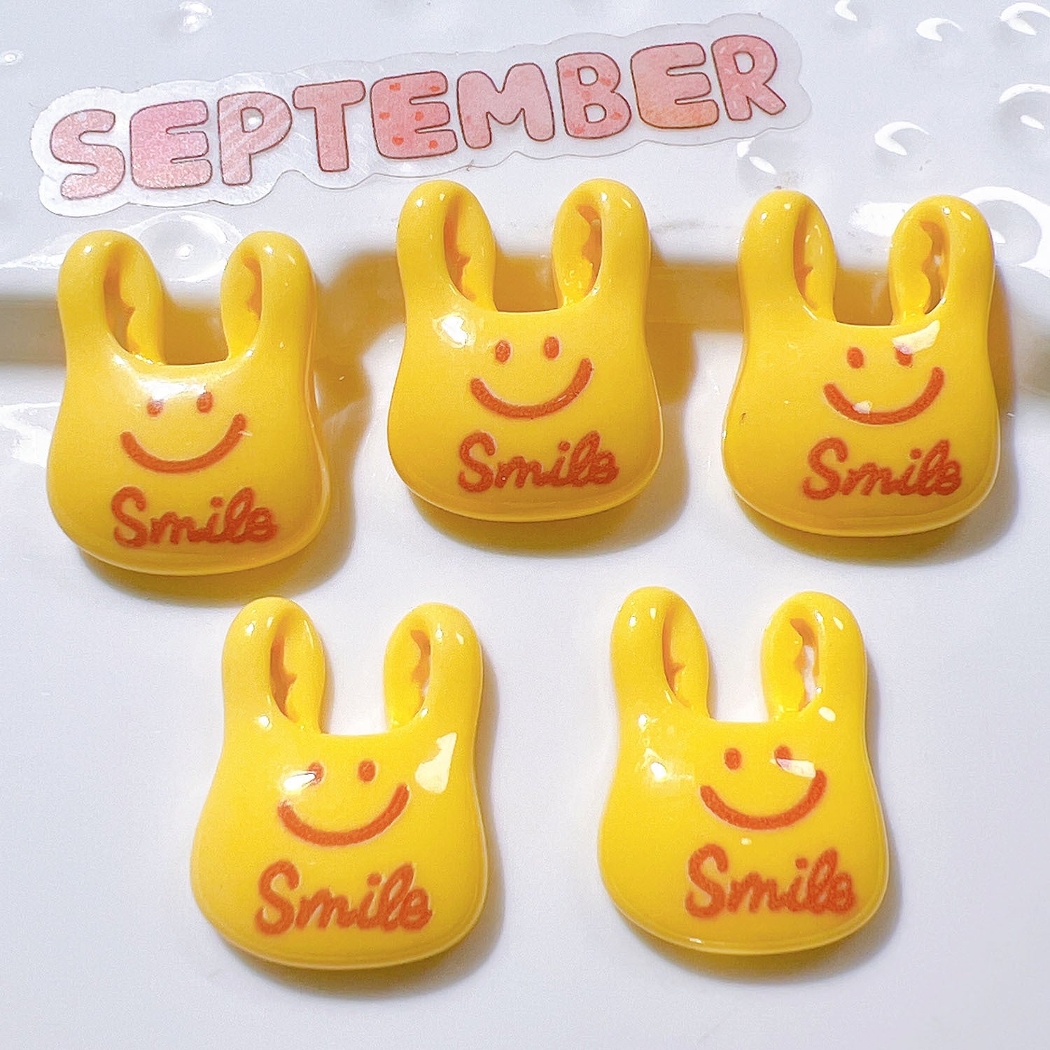 Wholesale 20pcs resin accessoriesdiy accessories handmade material shoe flower cup paste cream glue