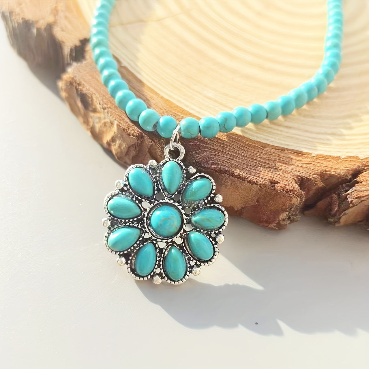 Wholesale Vintage Flower Western Style Exaggerated Turquoise Necklace