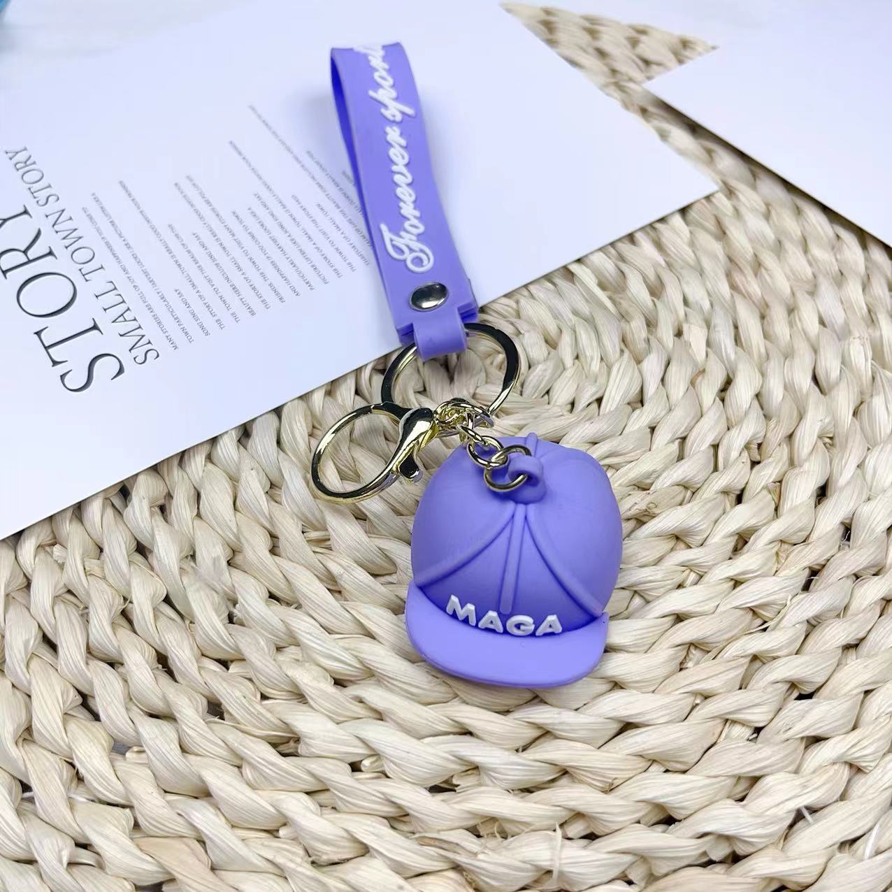 Wholesale's New Cute Hat Dropper Keychains