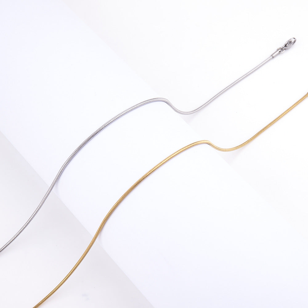 Wholesale Round Snake Collarbone Titanium Steel Necklace