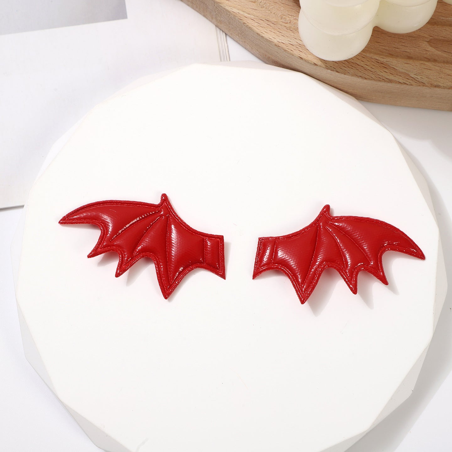 Wholesale 20pcs/pack Ultra Embossed Devil Horn Wings DIY Handmade Vampire Hairpin Doll Hat Decorative Accessories