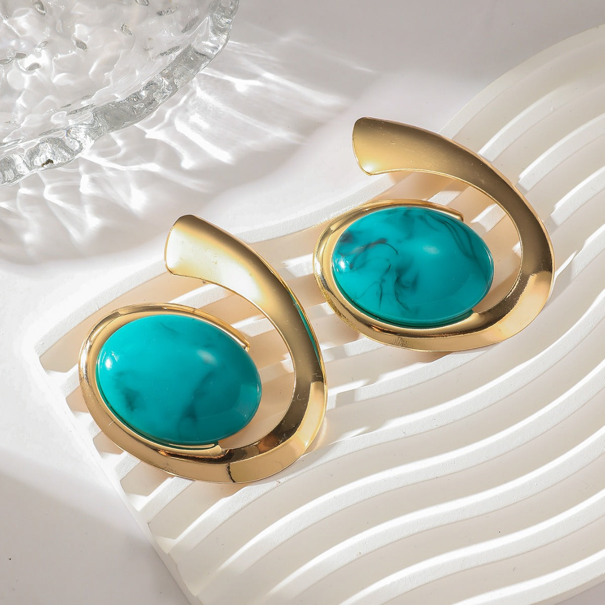 Wholesale Exaggerated personality turquoise alloy earrings