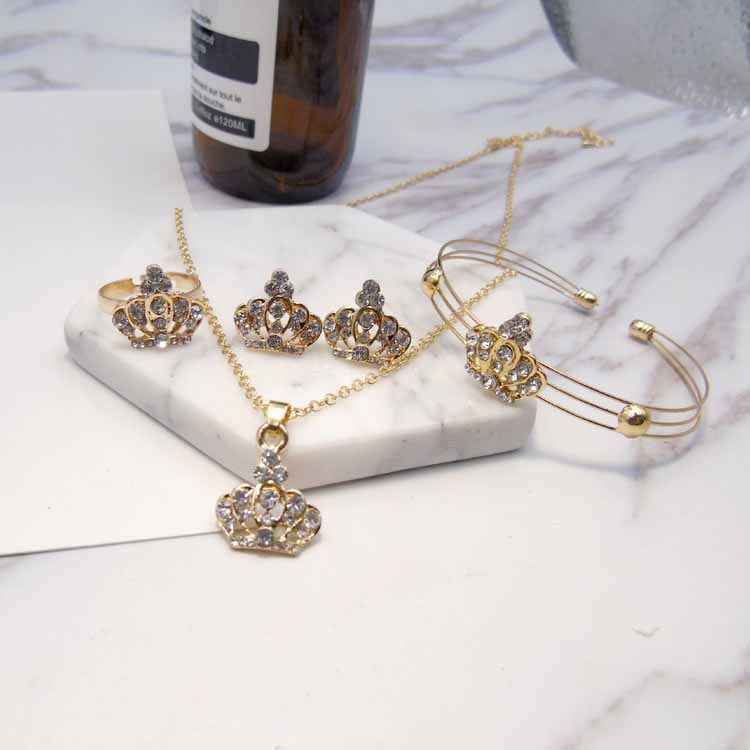 Wholesale Exquisite Crown Shaped Alloy Jewelry Set of Four Pieces