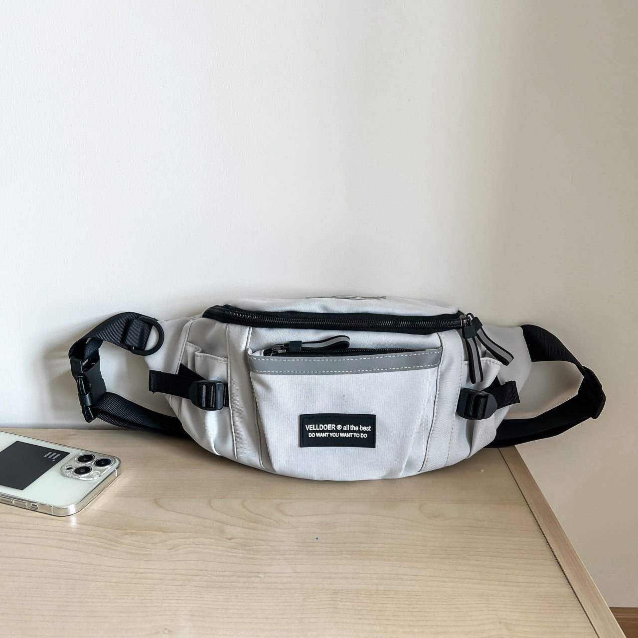 Wholesale Waterproof chest bag workwear style sports messenger bag large capacity versatile student cycling waist bag