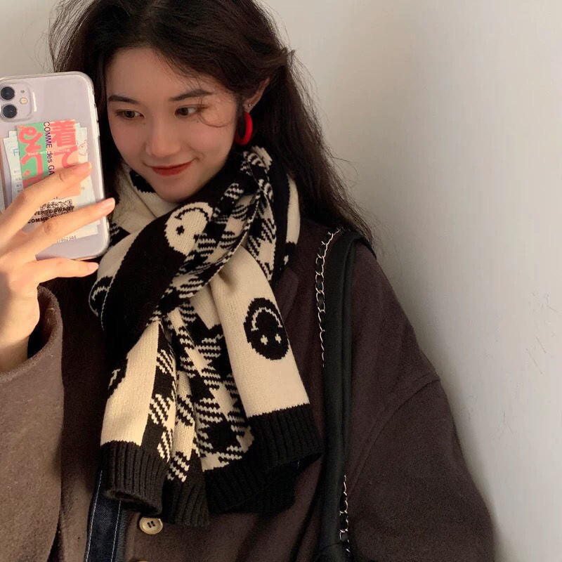 Wholesale Winter Double-sided Smiling Face Imitation Cashmere Scarves