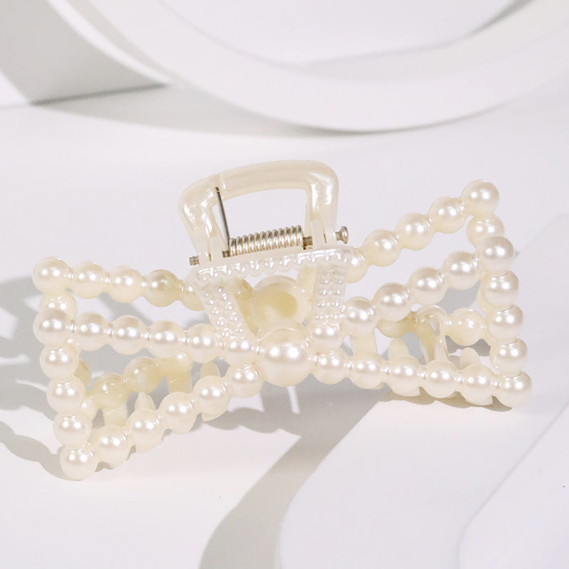 Wholesale Simple Fashion Pearl Shark Clip