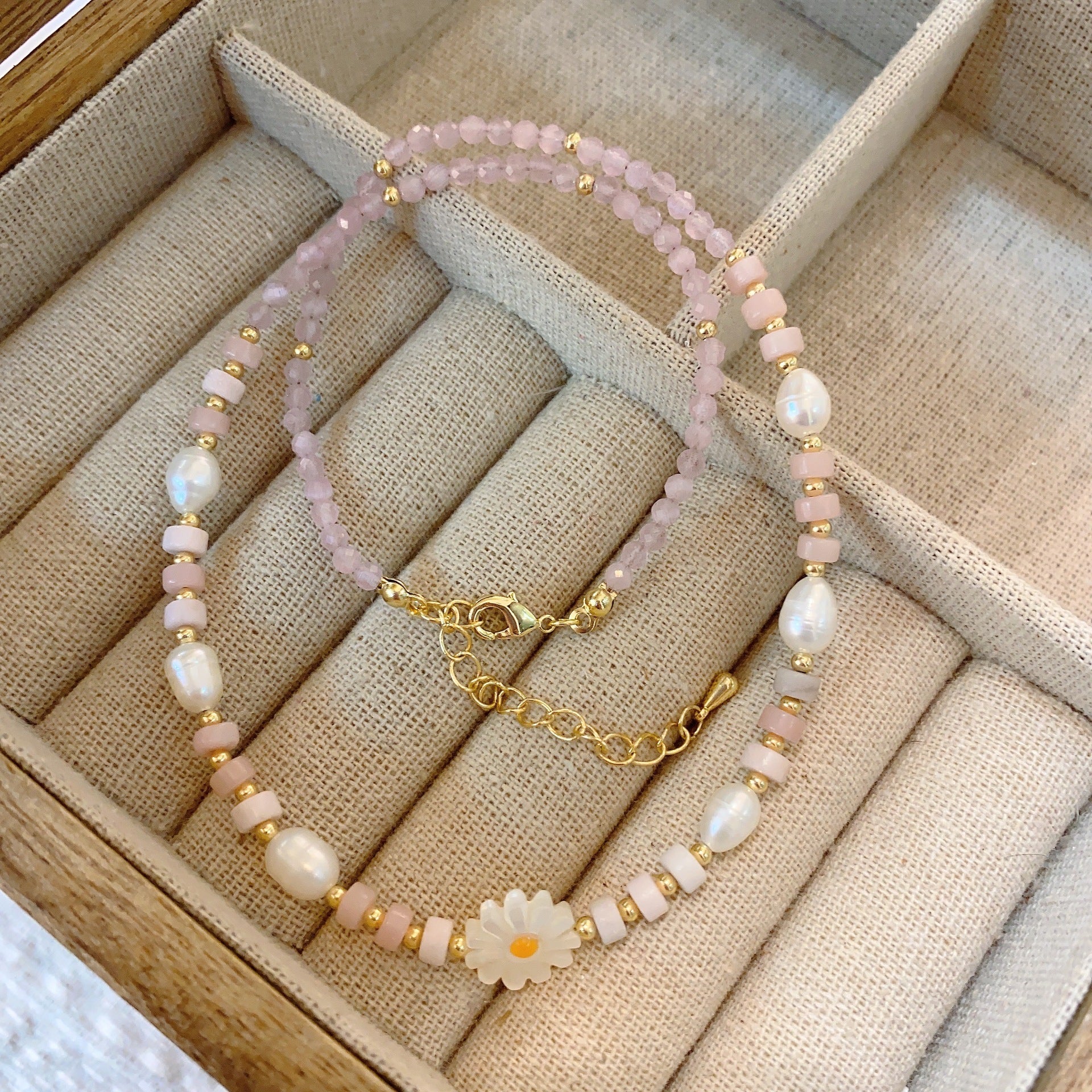 Wholesale Natural Stone Freshwater Pearl Colored Glass Beaded Necklace