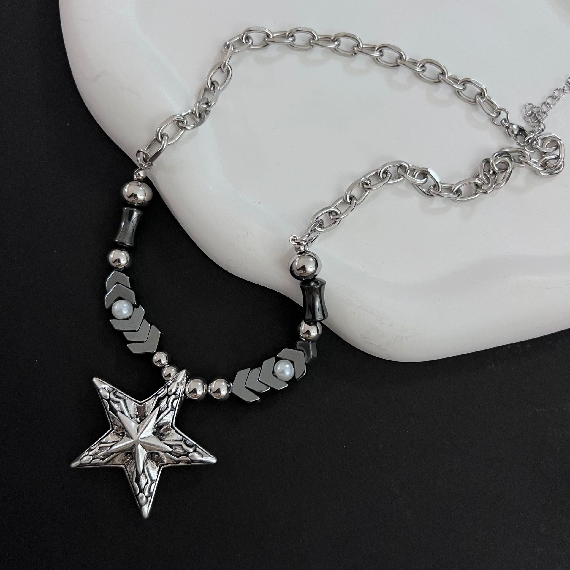 Wholesale Five Star Mango Alloy Necklaces