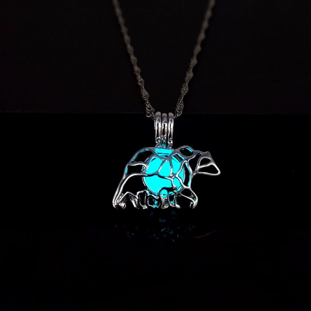 Wholesale Luminous Polar Bear Pendant Glowing Alloy Necklace