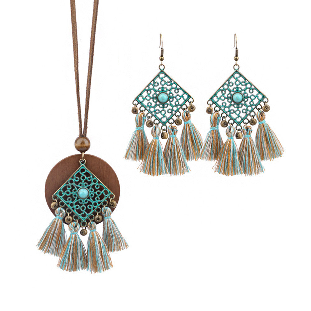 Wholesale Rhombus Carved Tassel Alloy Earrings Necklace Set
